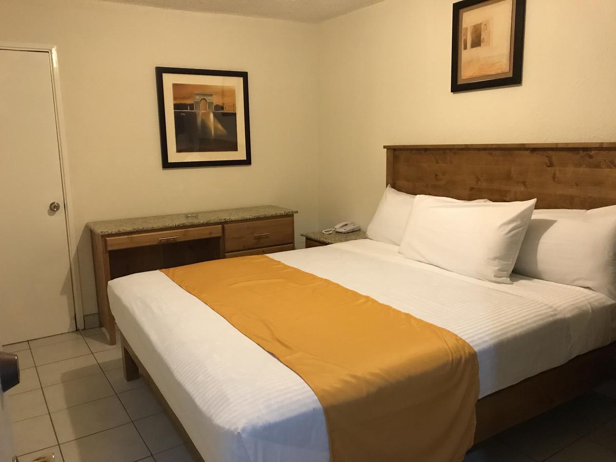 Hotel Guillen Jr Tijuana Exterior foto